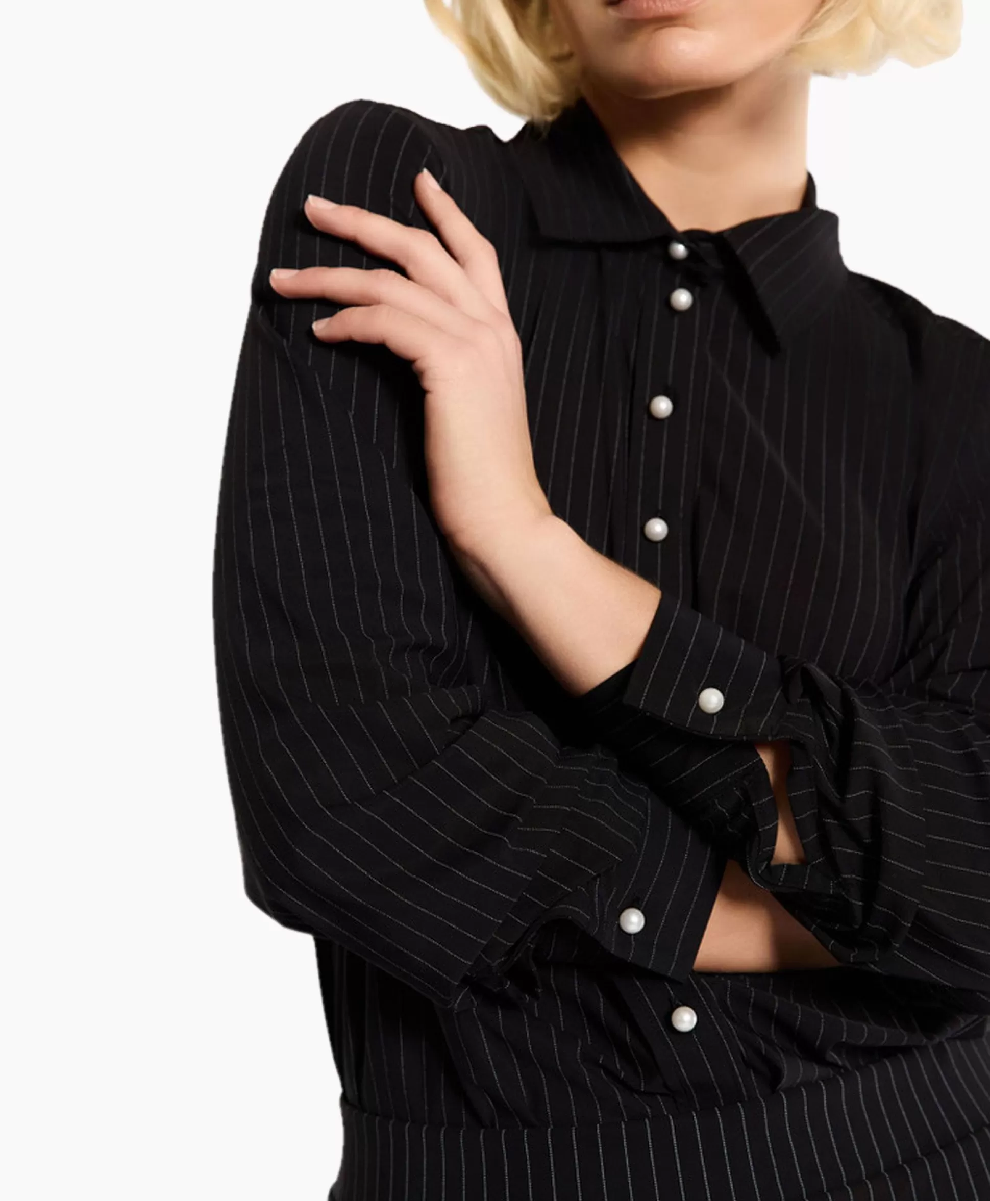 Hot Blouse Bobby Pearl Pinstripe Zwart Dessin Dames Blouses